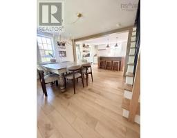 Porch - 17 Kendall Lane, Currys Corner, NS B0N2T0 Photo 6