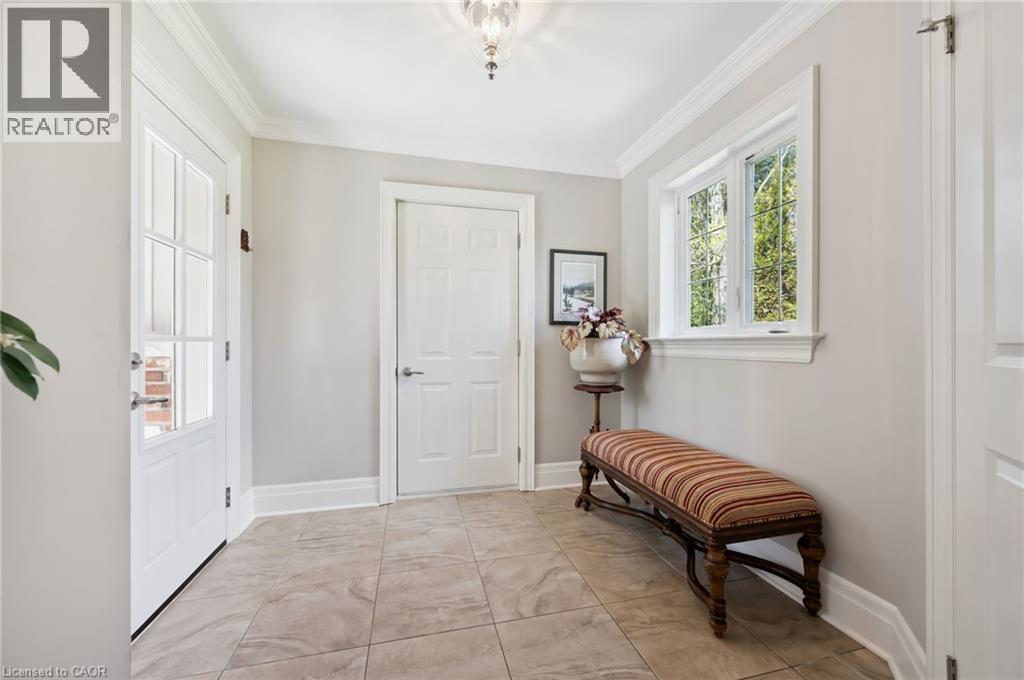 2073 MAPLEWOOD Road - Image 30