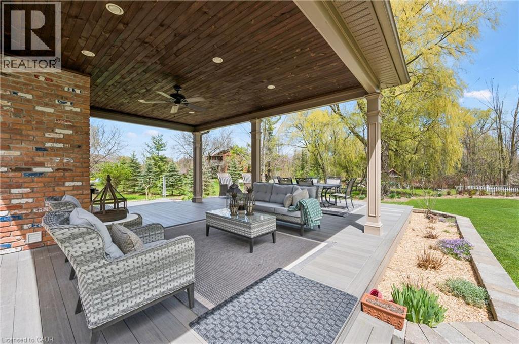 2073 MAPLEWOOD Road - Image 37