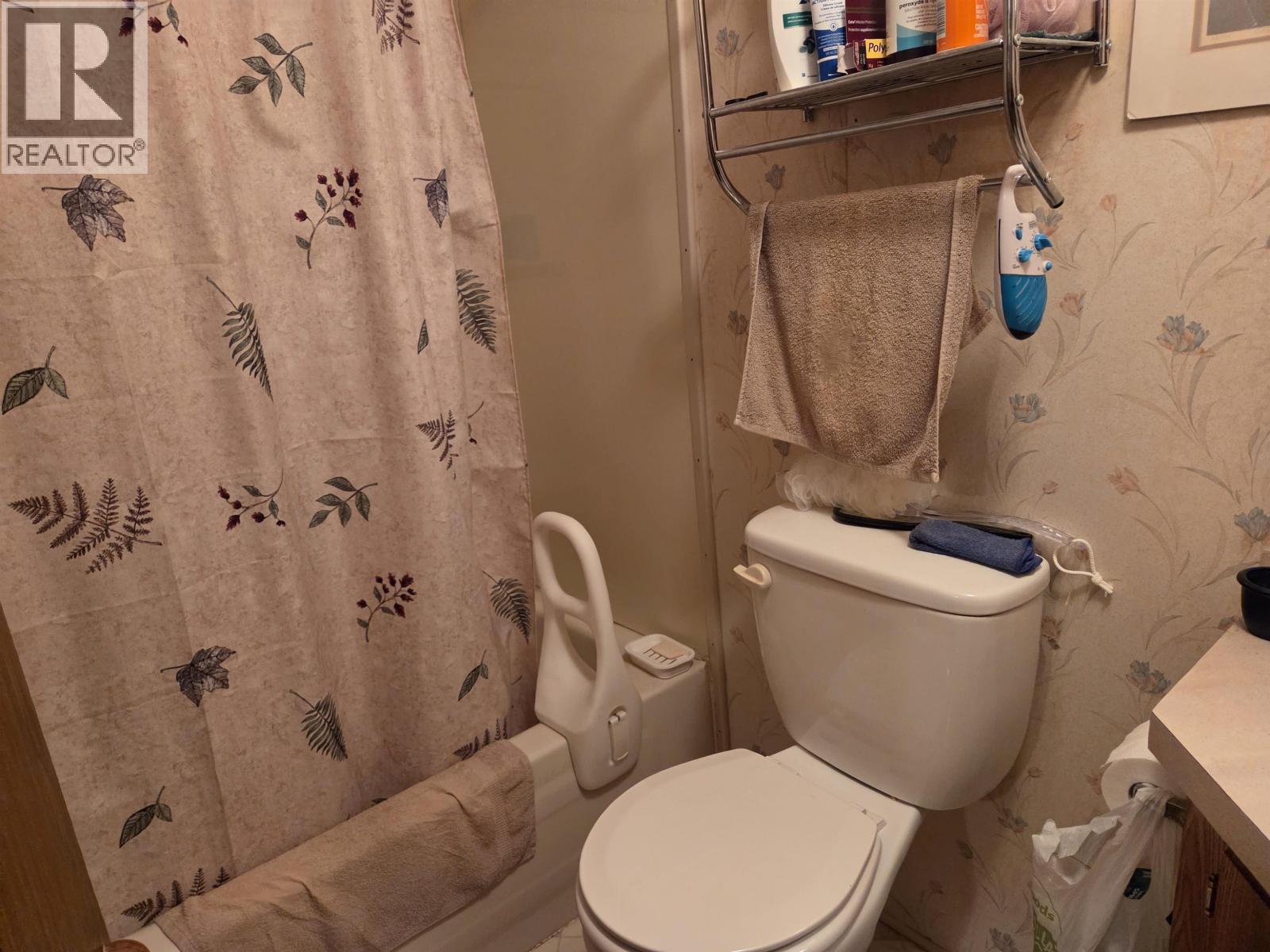 776 WINGER ROAD - Image 13