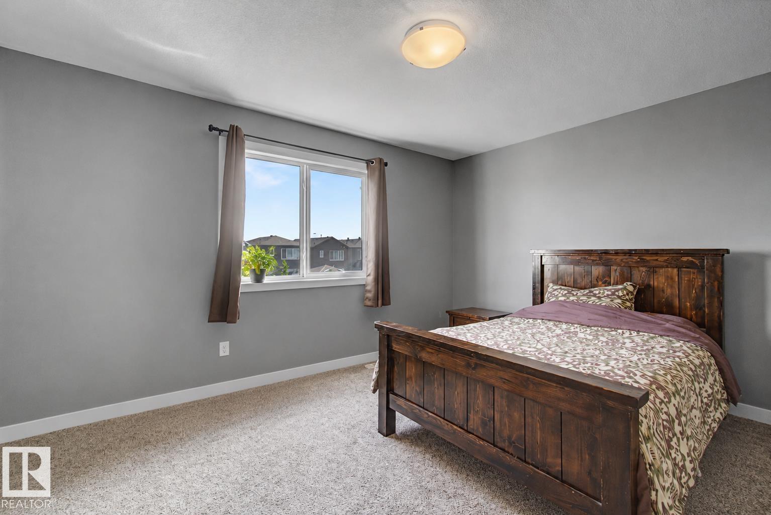 7403 179 AV NW - 16