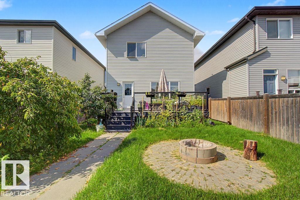 7403 179 AV NW - 28