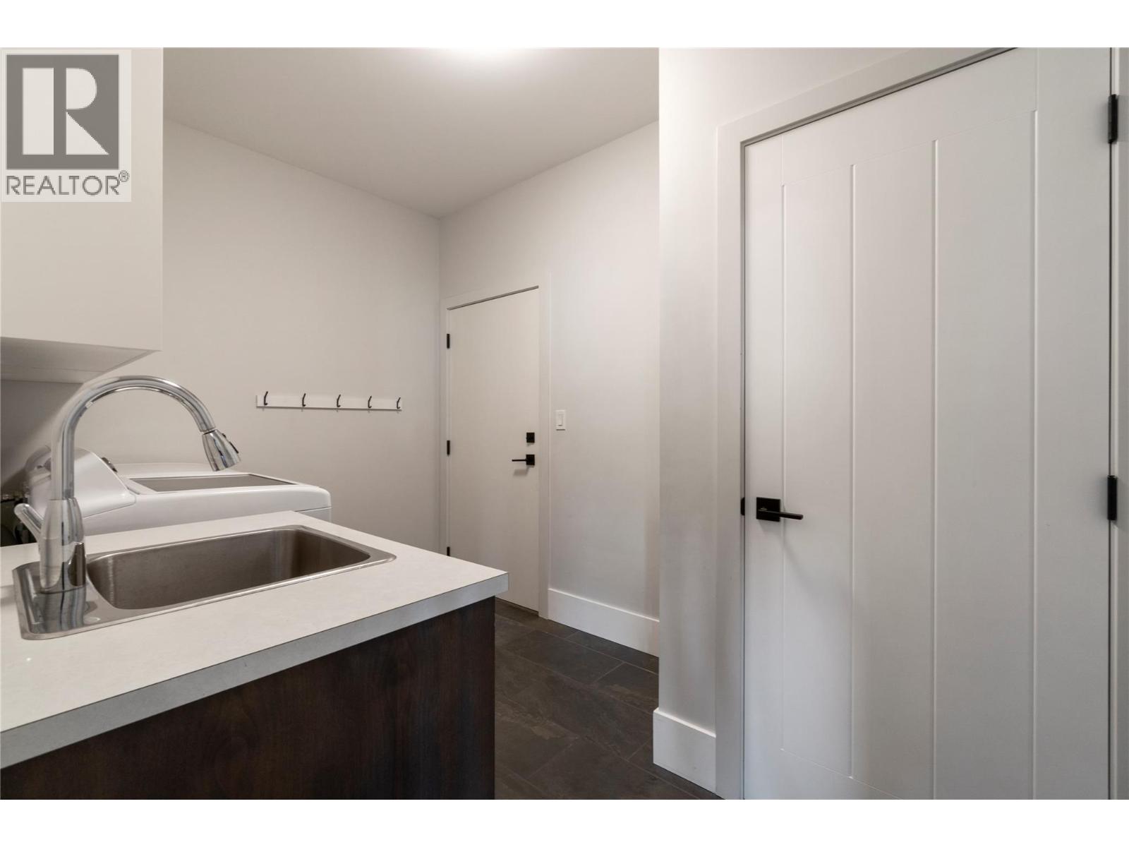 2510 Highlands Drive - 23