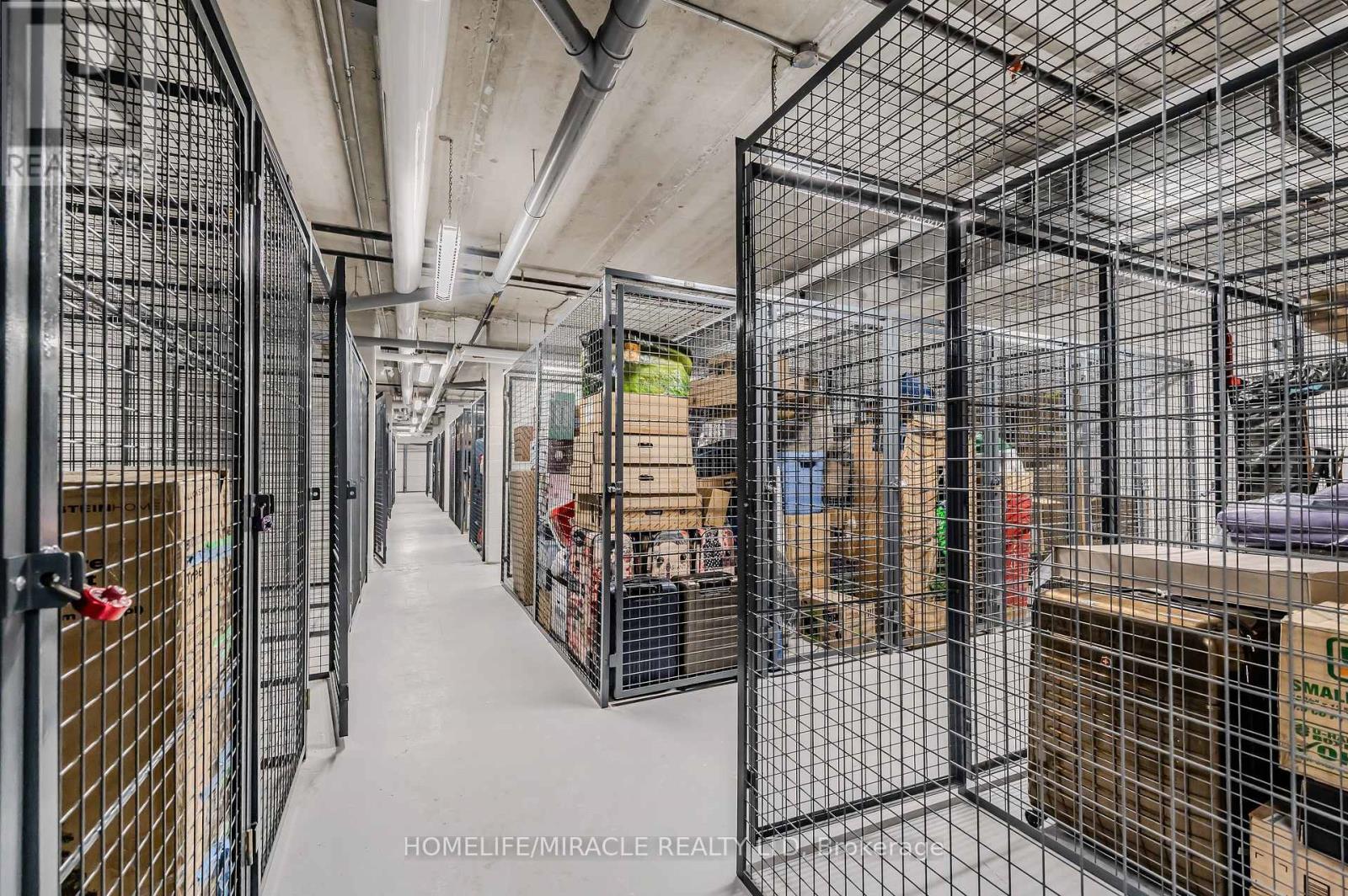 #T5 1101 LACKNER PLACE - Image 40