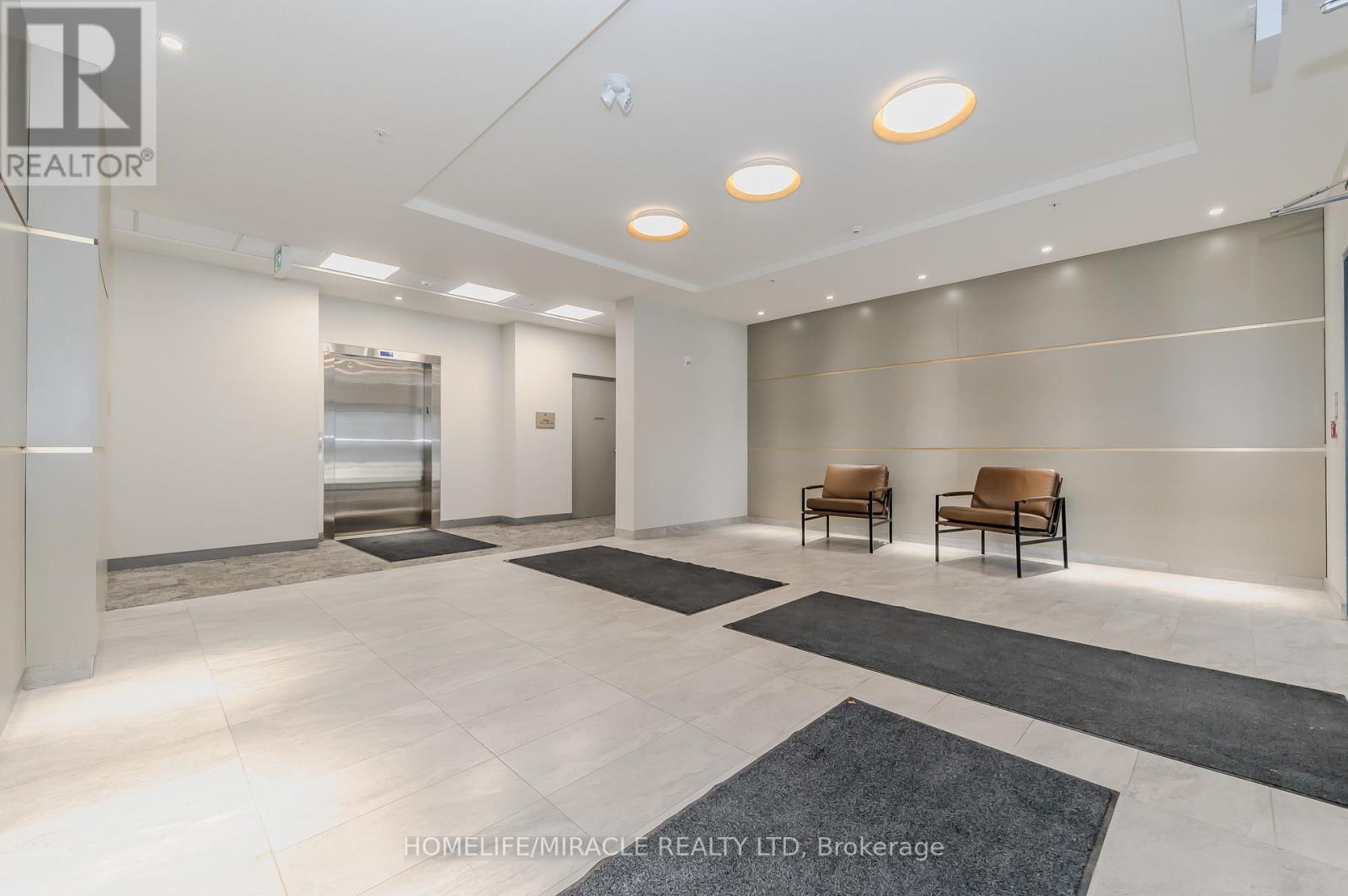 #T5 1101 LACKNER PLACE - Image 7