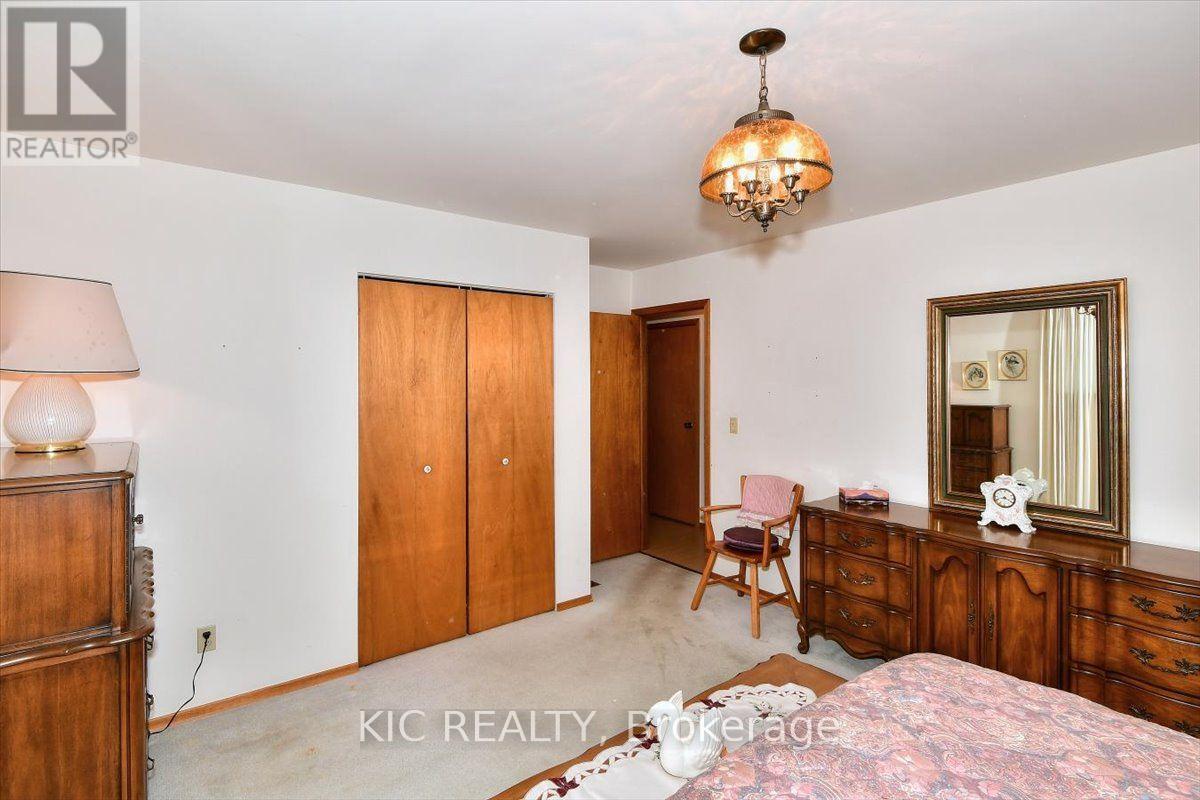 30 KAWARTHA HEIGHTS BOULEVARD - 16