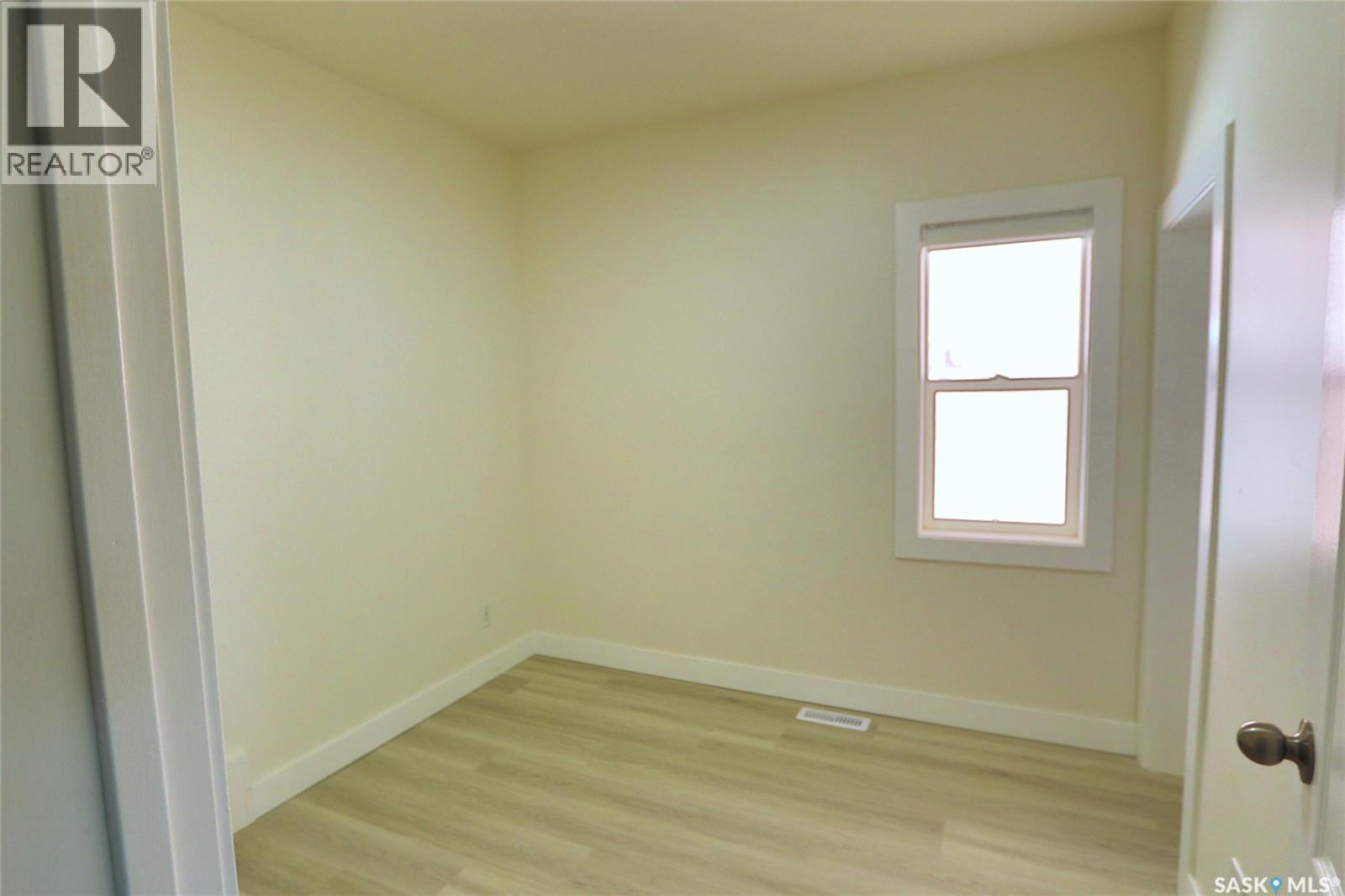 2039 WALLACE STREET - 6