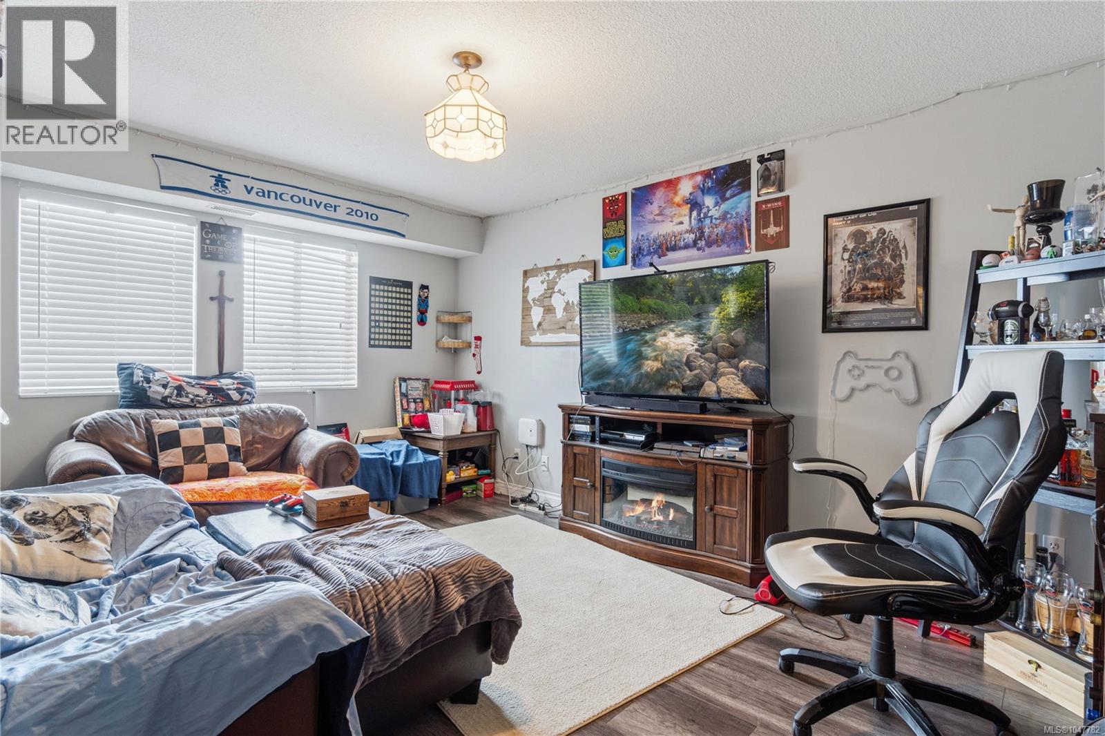 217 Tahoe Ave - Image 32
