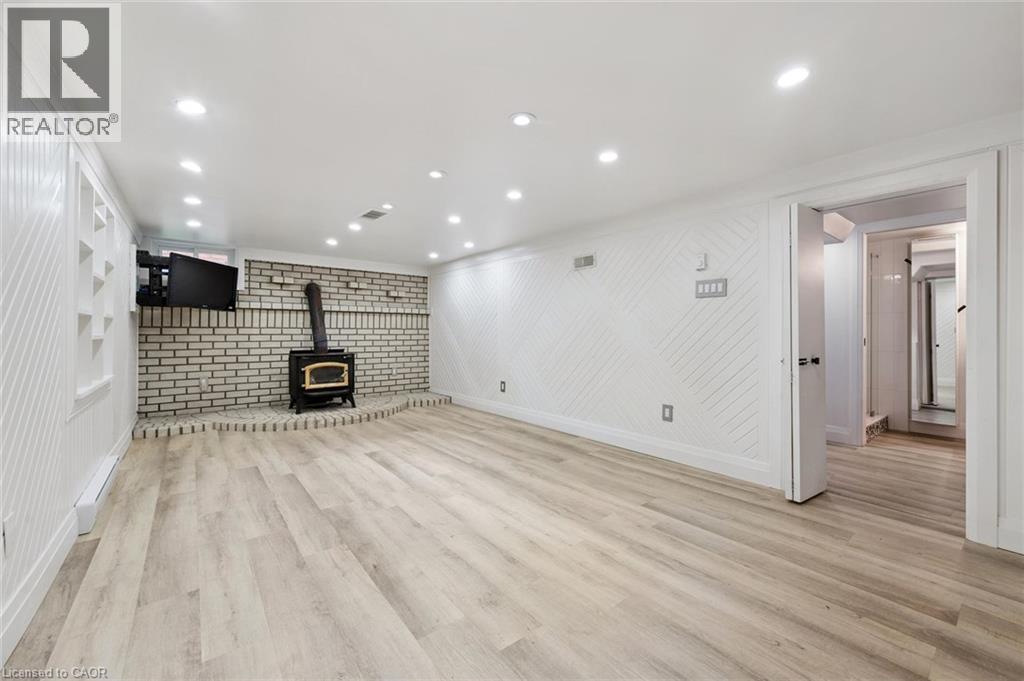 228 WATERLOO Street - Image 28