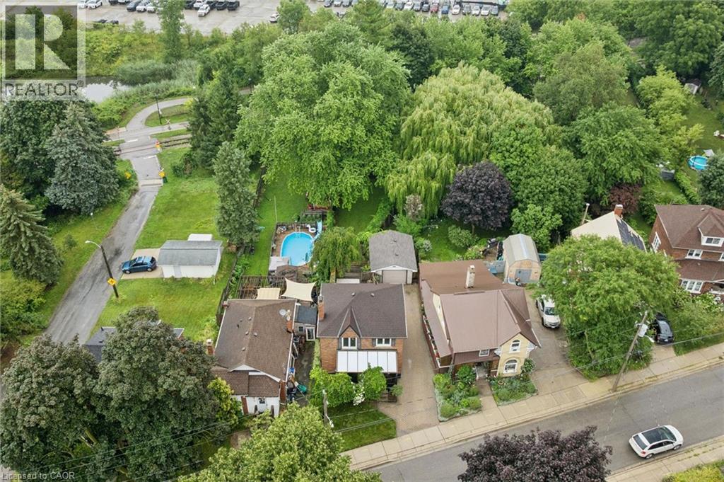 228 WATERLOO Street - Image 43