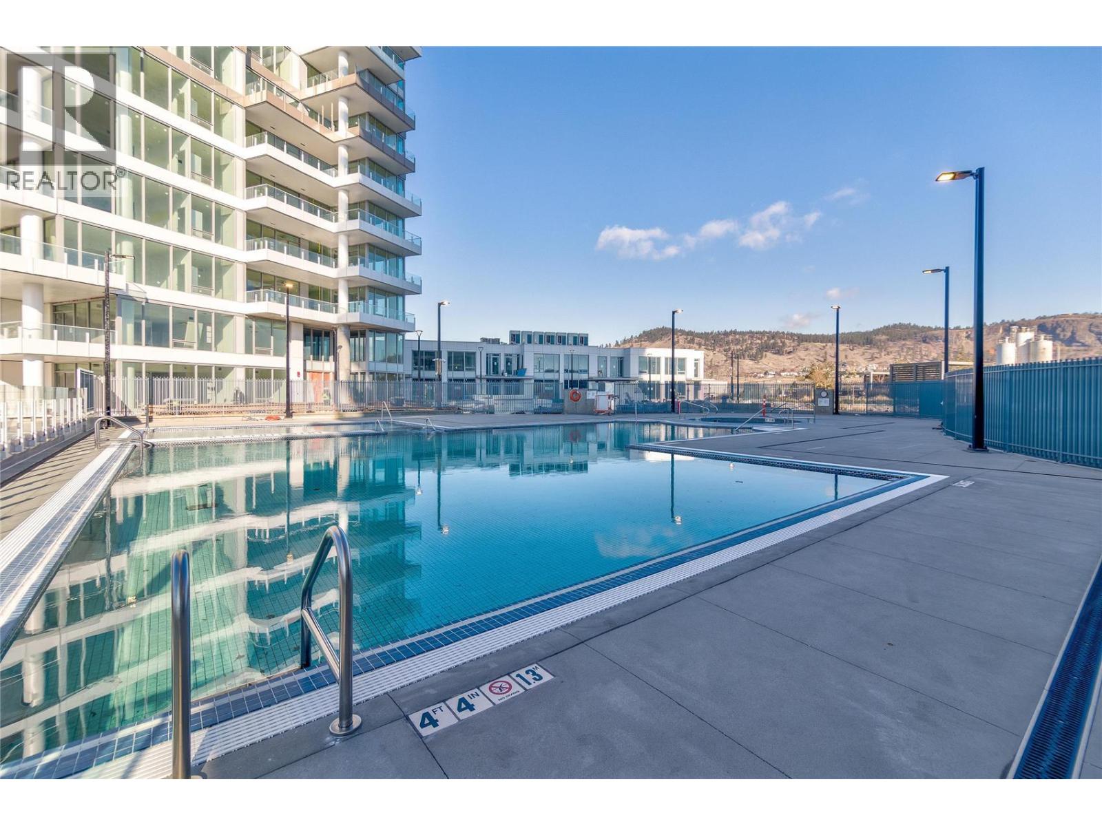 2505 1191 Sunset Drive, Kelowna