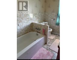 11 Garden Road thumbnail 15