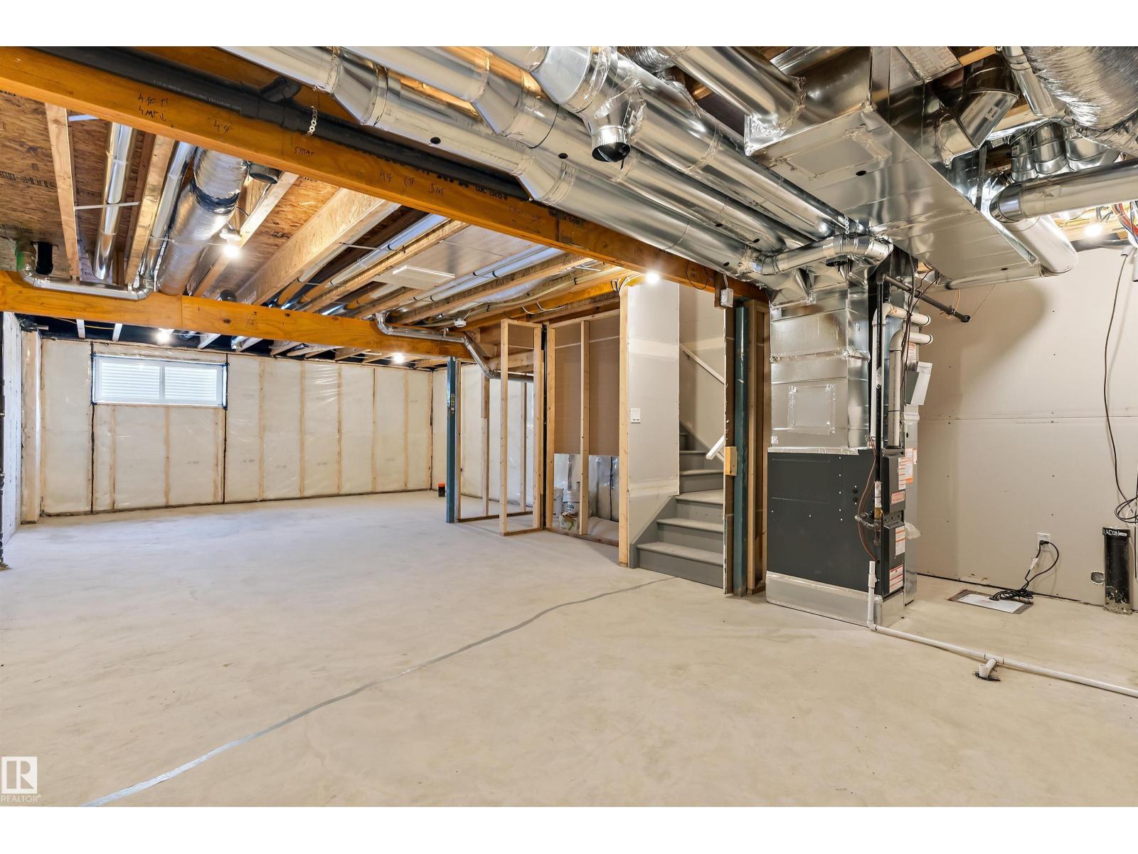112 Edgemont WD NW - 31