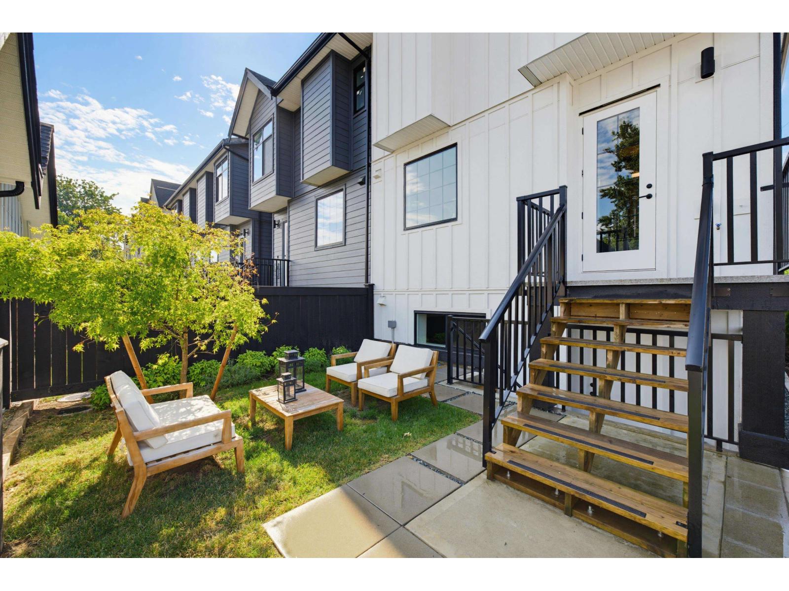 19755 75B AVENUE, Langley - Image 1