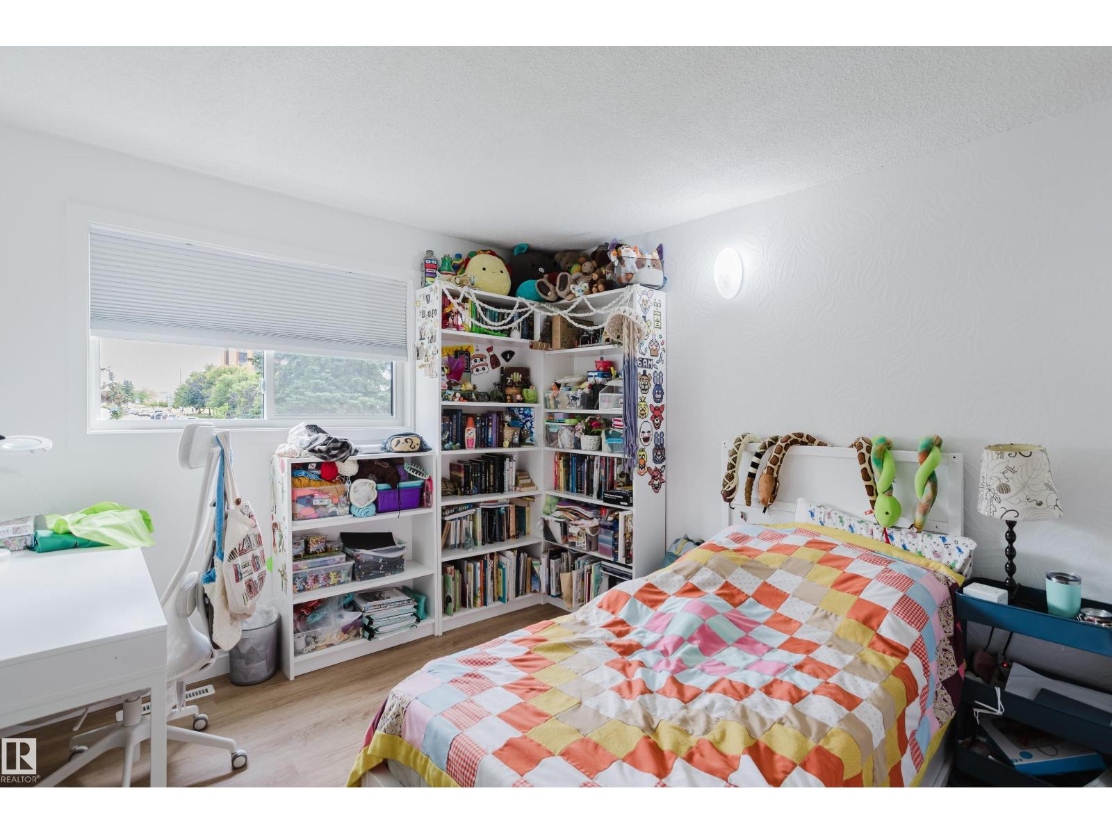 9059 52 ST NW - Image 21