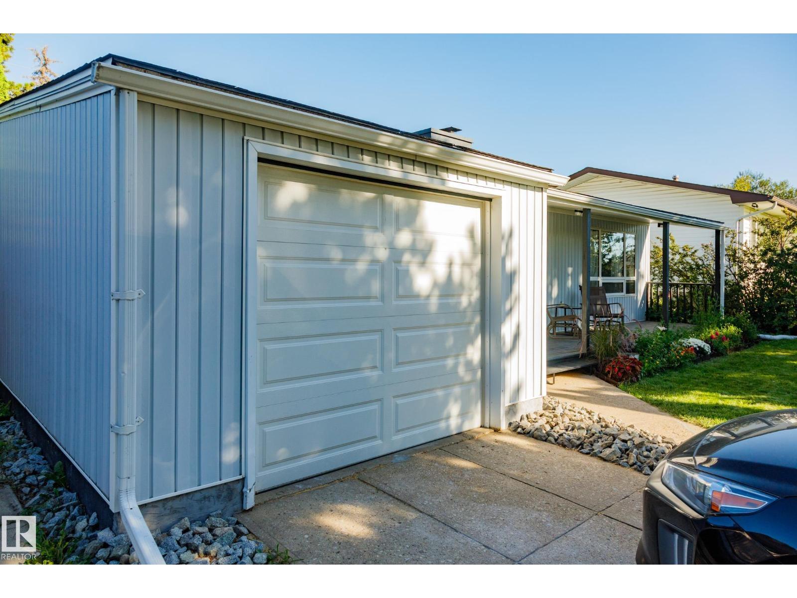 9059 52 ST NW - Image 44