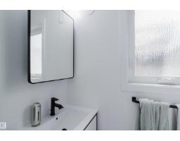 9059 52 St Nw, Edmonton, AB T6B1G1 Photo 26