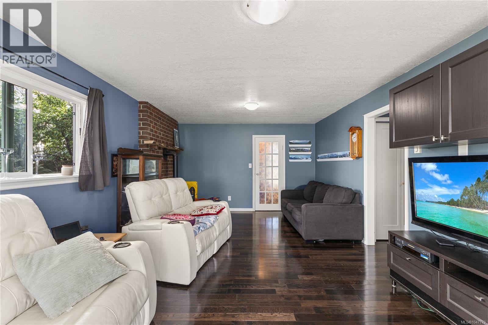 848 Superior Dr - Image 29