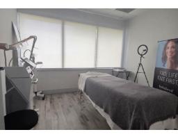 301a 6935 120 Street, Delta, BC V4E2A8 Photo 10
