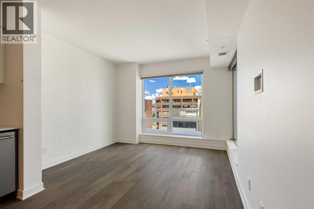 1004, 930 6 Avenue SW photo 8
