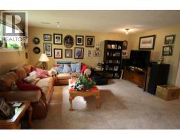 40/48 Kinuseo Place, Tumbler Ridge, BC V0C2W0 Photo 20