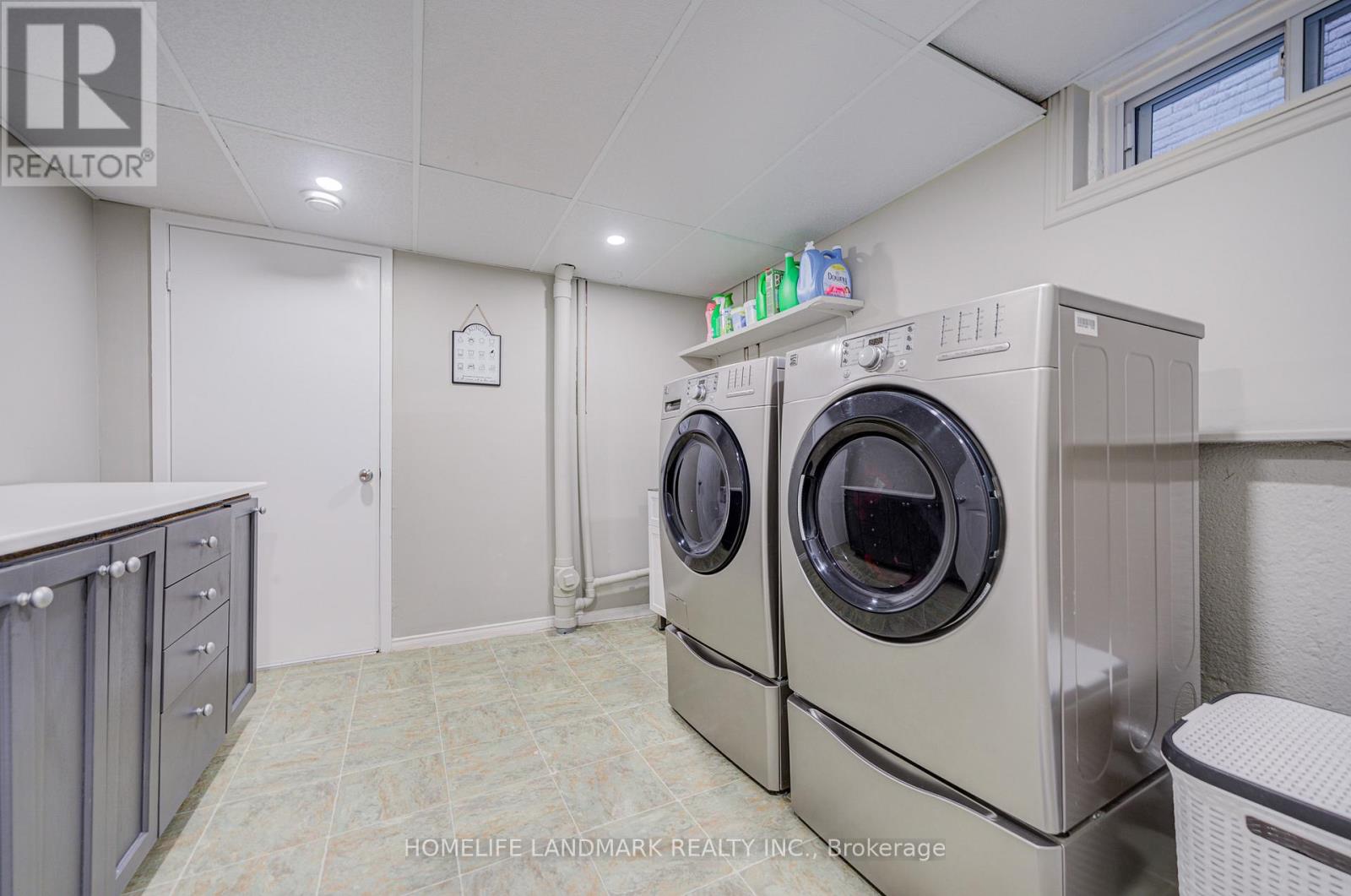 2105 FOLKWAY DRIVE - 29