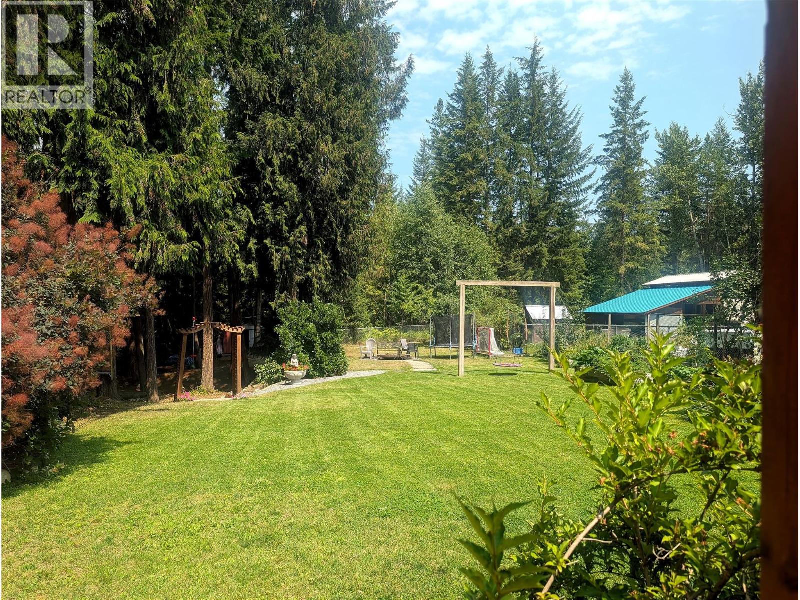 19 West Poirier Road - Image 33