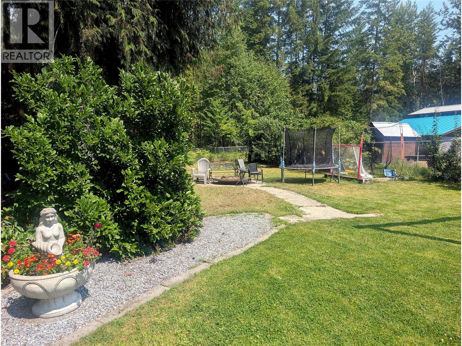 19 West Poirier Road - Image 35