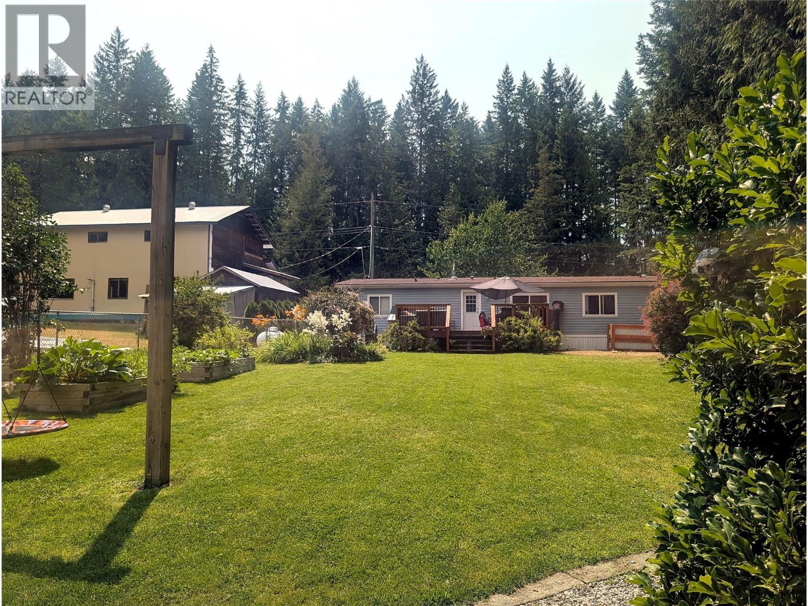 19 West Poirier Road - 37