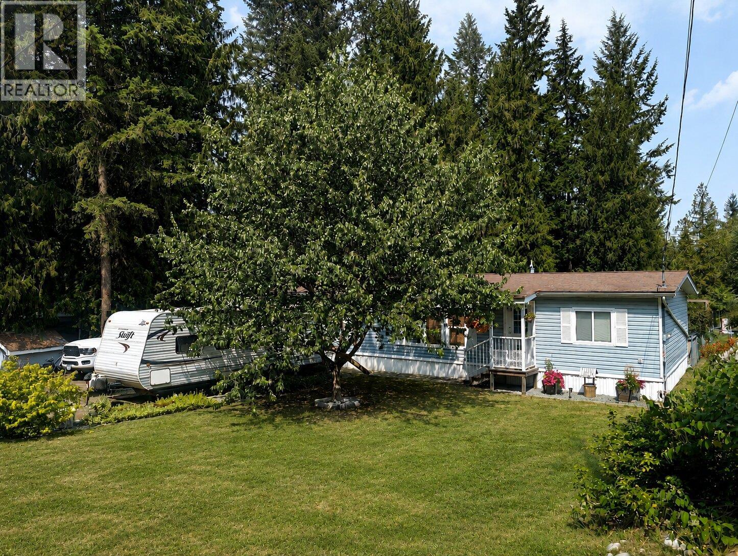 19 West Poirier Road - 1