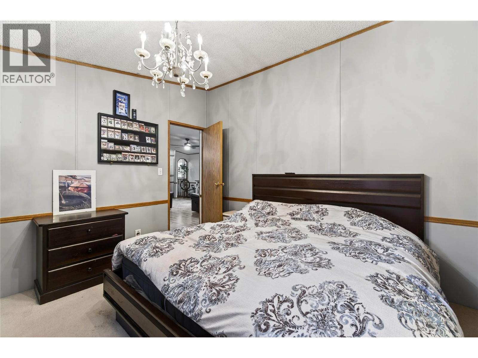 19 West Poirier Road - 24