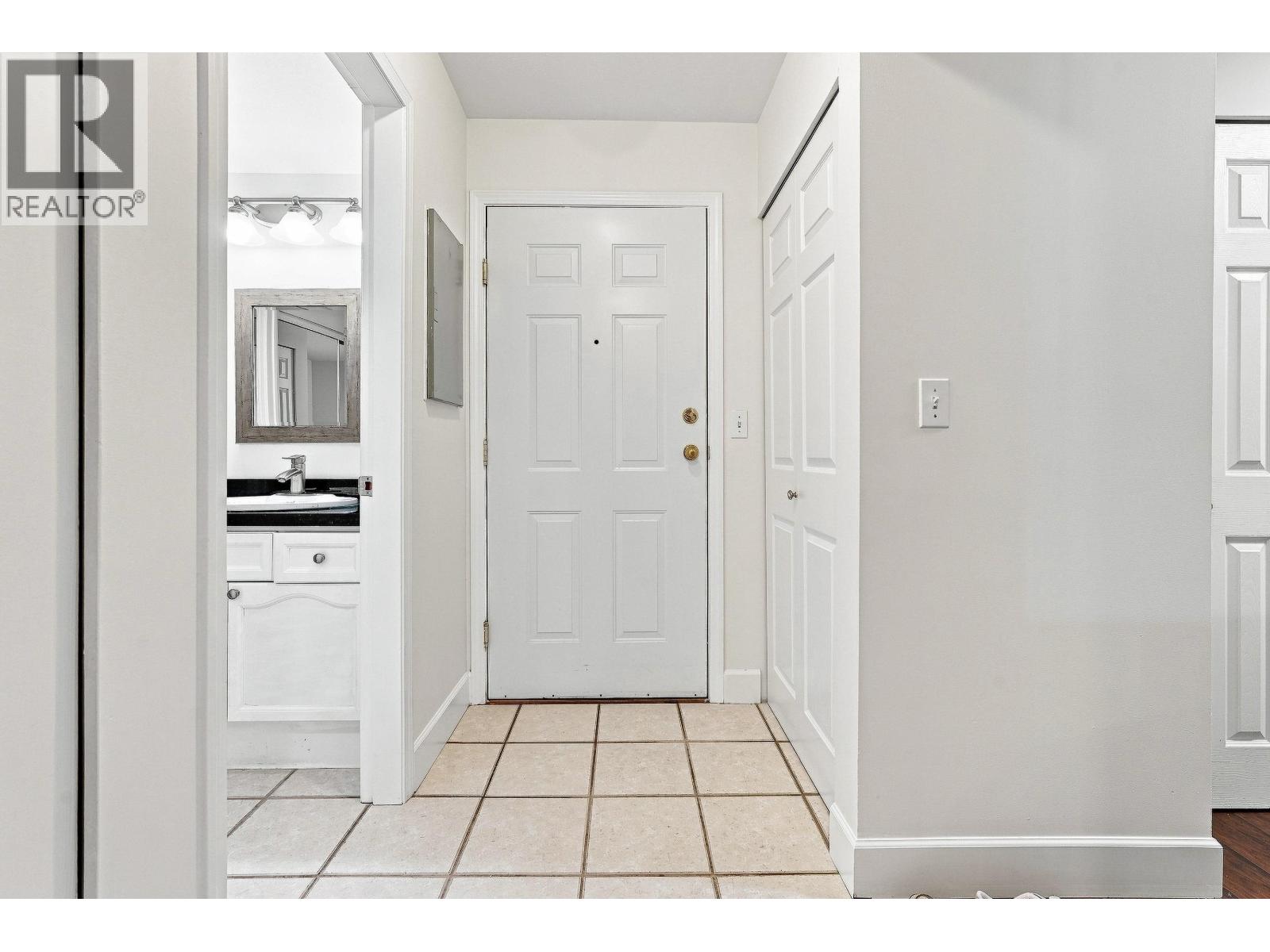 326 301 MAUDE ROAD, Port Moody