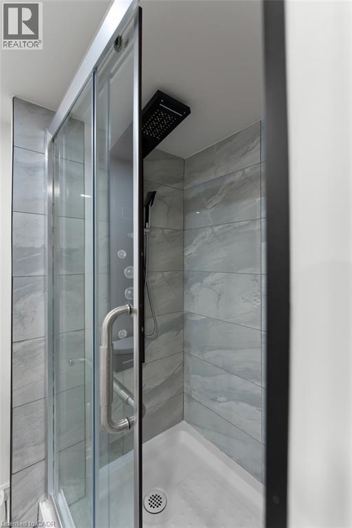 #3 60 CANTERBURY Drive - 20