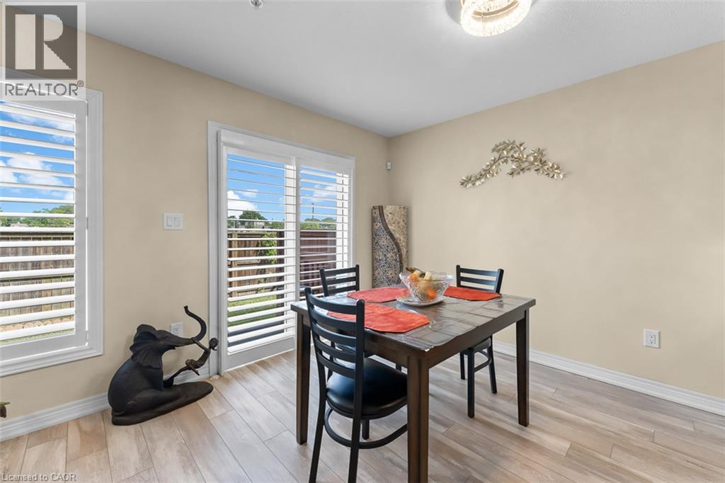 #3 60 CANTERBURY Drive - Image 9