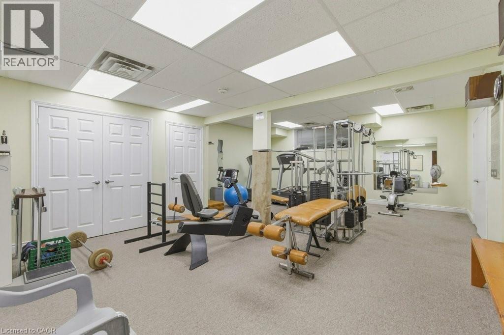 5 CEDAR Court - 30