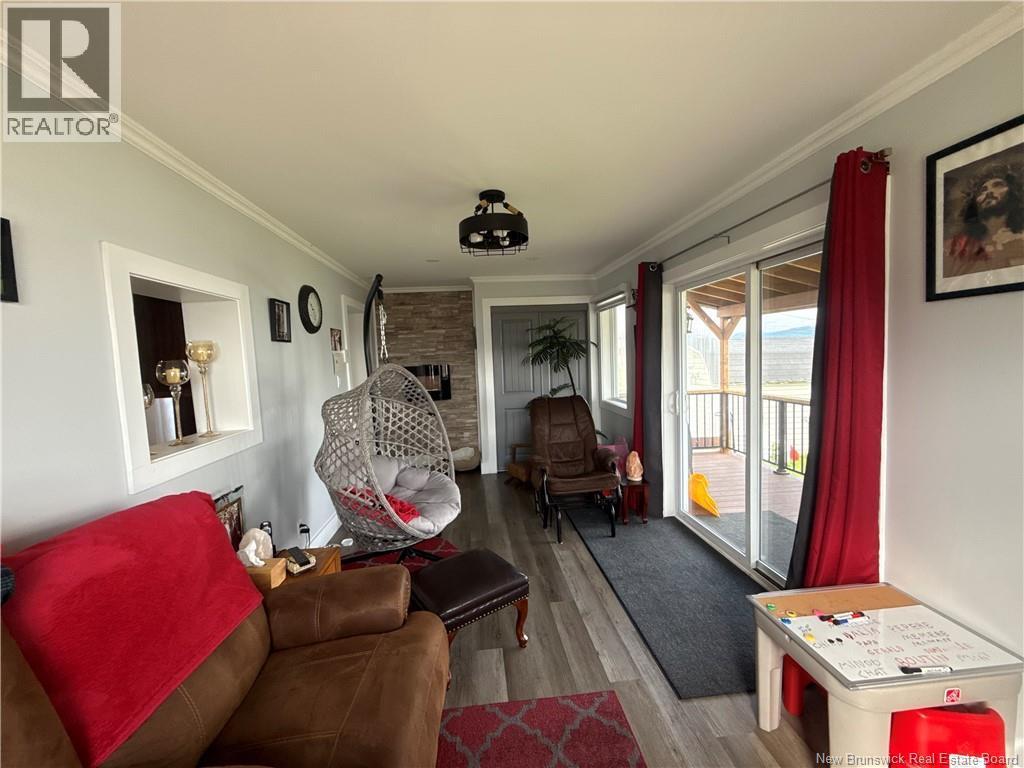 87 Vanier Street - 13