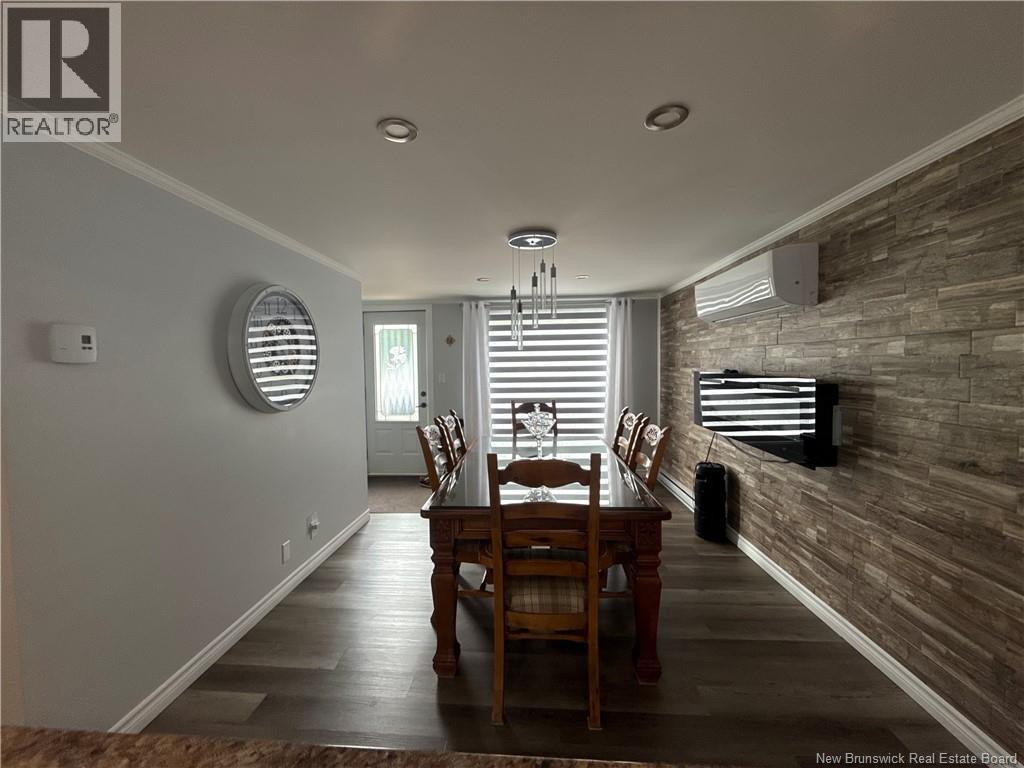 87 Vanier Street - 9