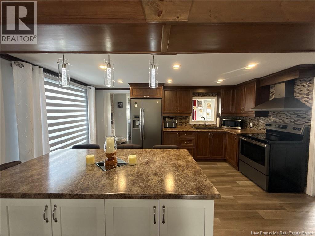 87 Vanier Street - 10