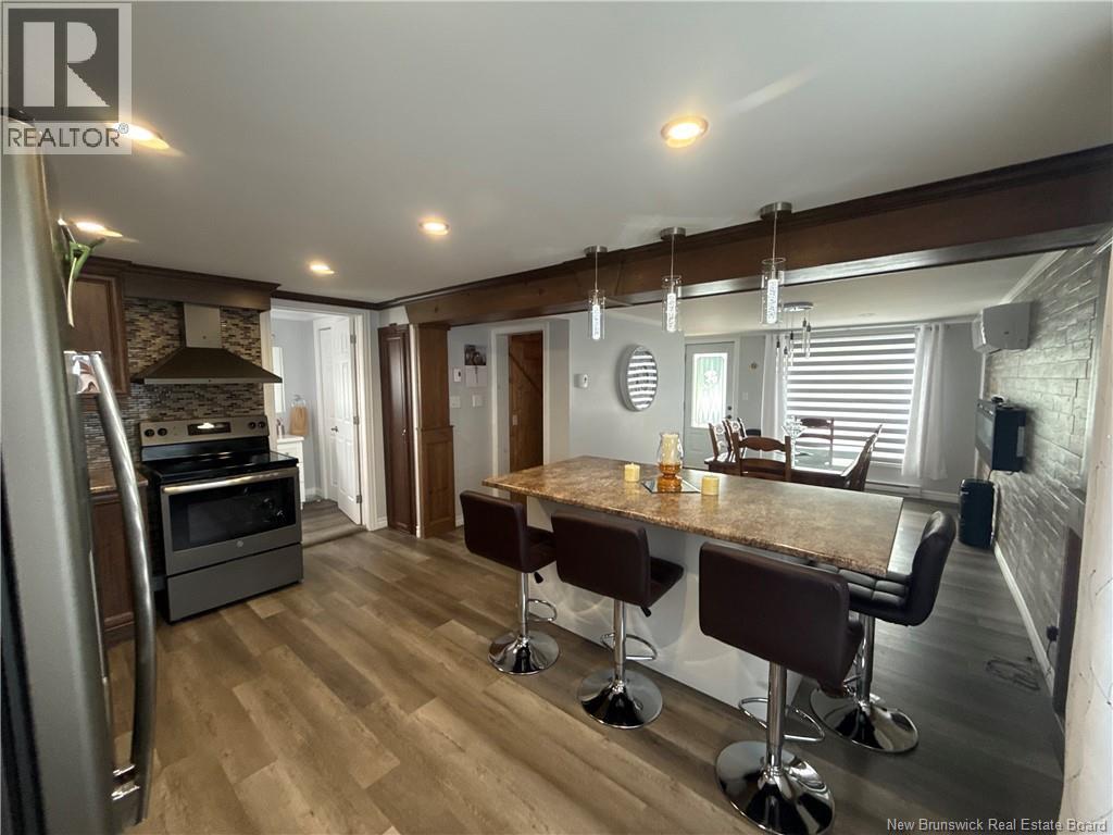 87 Vanier Street - 12
