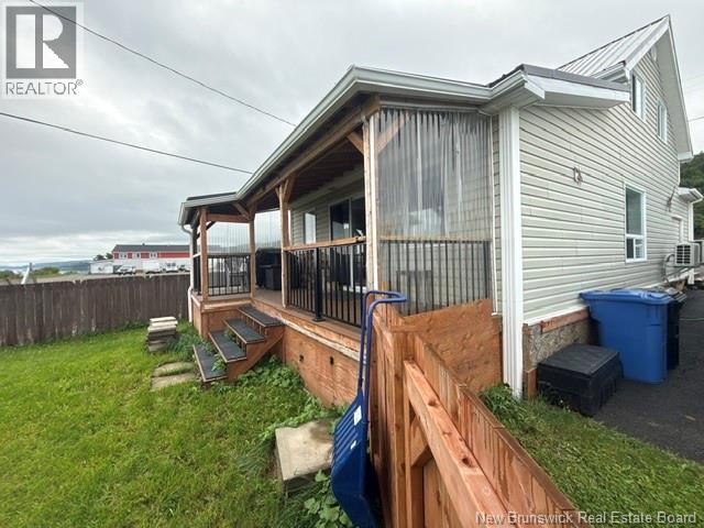 87 Vanier Street - Image 34