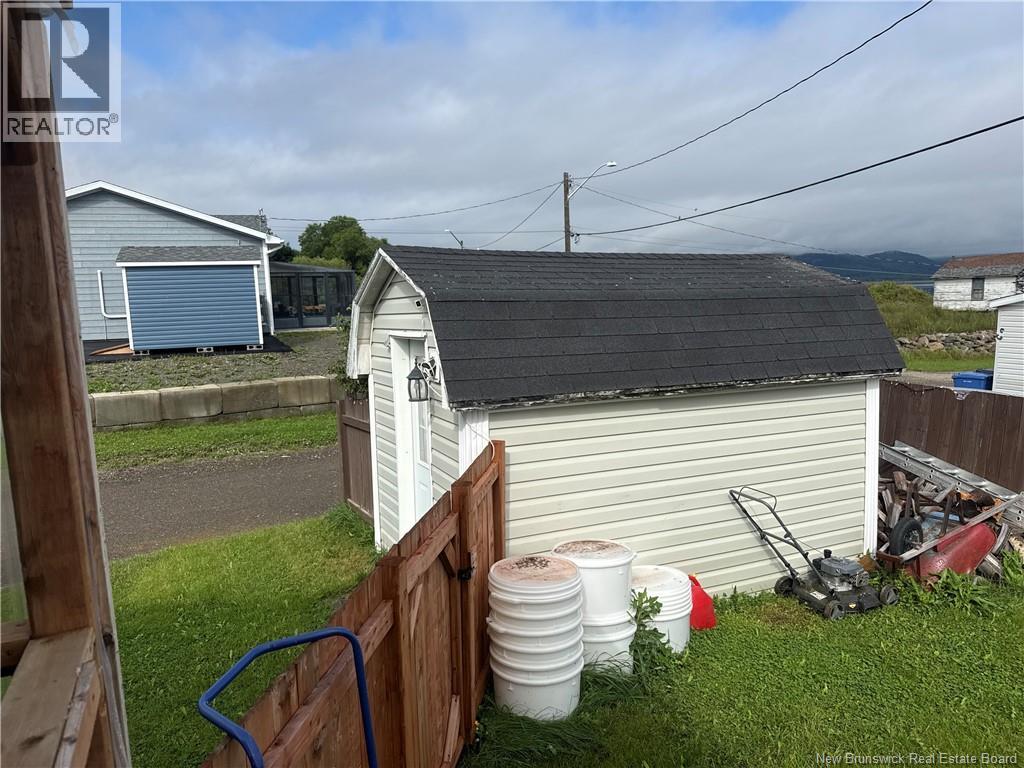 87 Vanier Street - Image 36