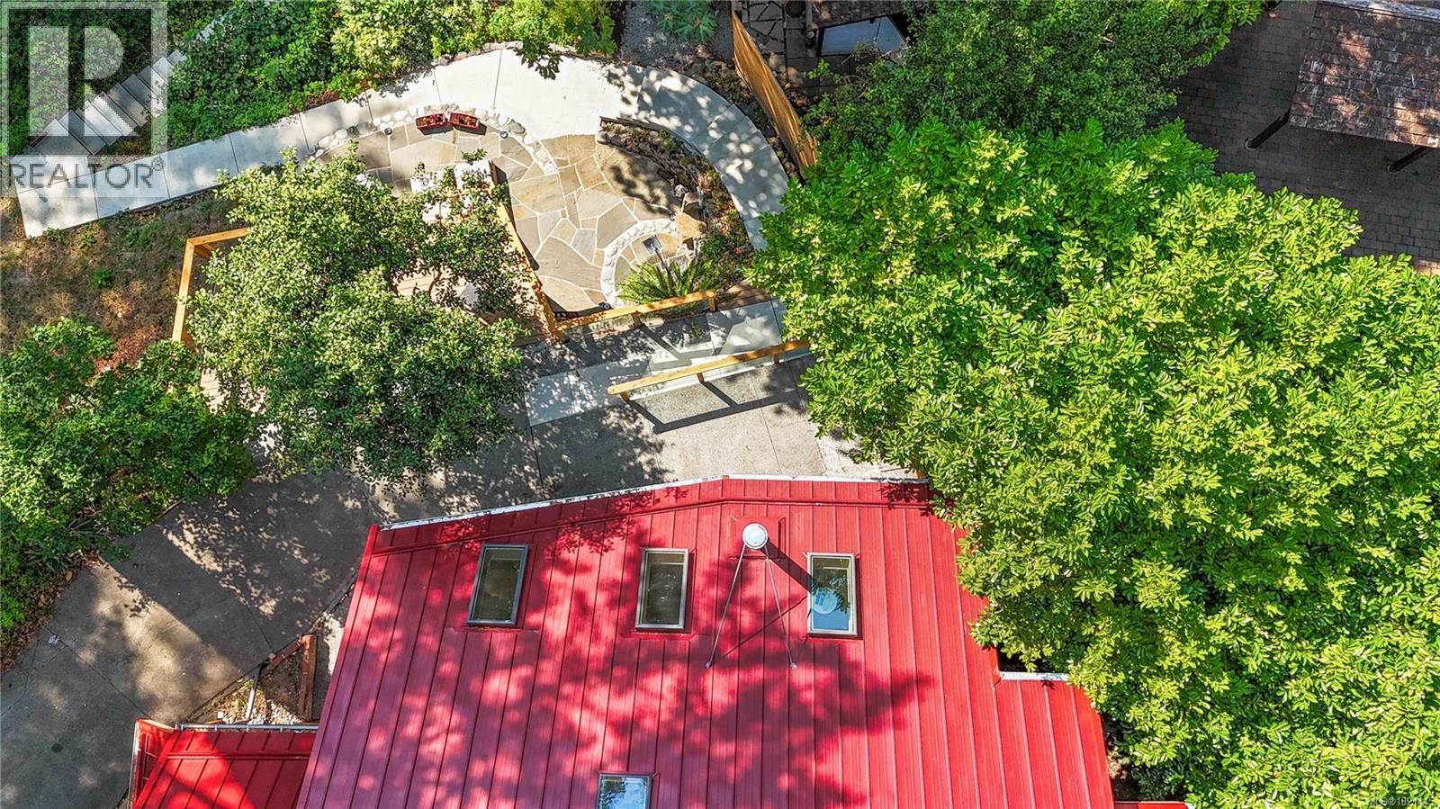 1709 Falcon Heights Rd - Image 5