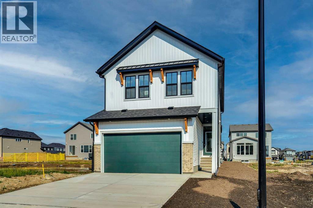 68 Sugarsnap Green SE, Rangeview, Calgary photo 4