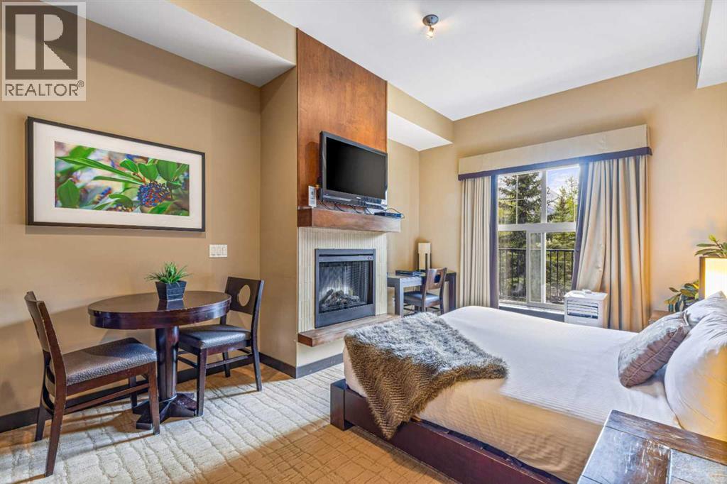 #109 A&B RotD 1818 Mountain Avenue - Image 23