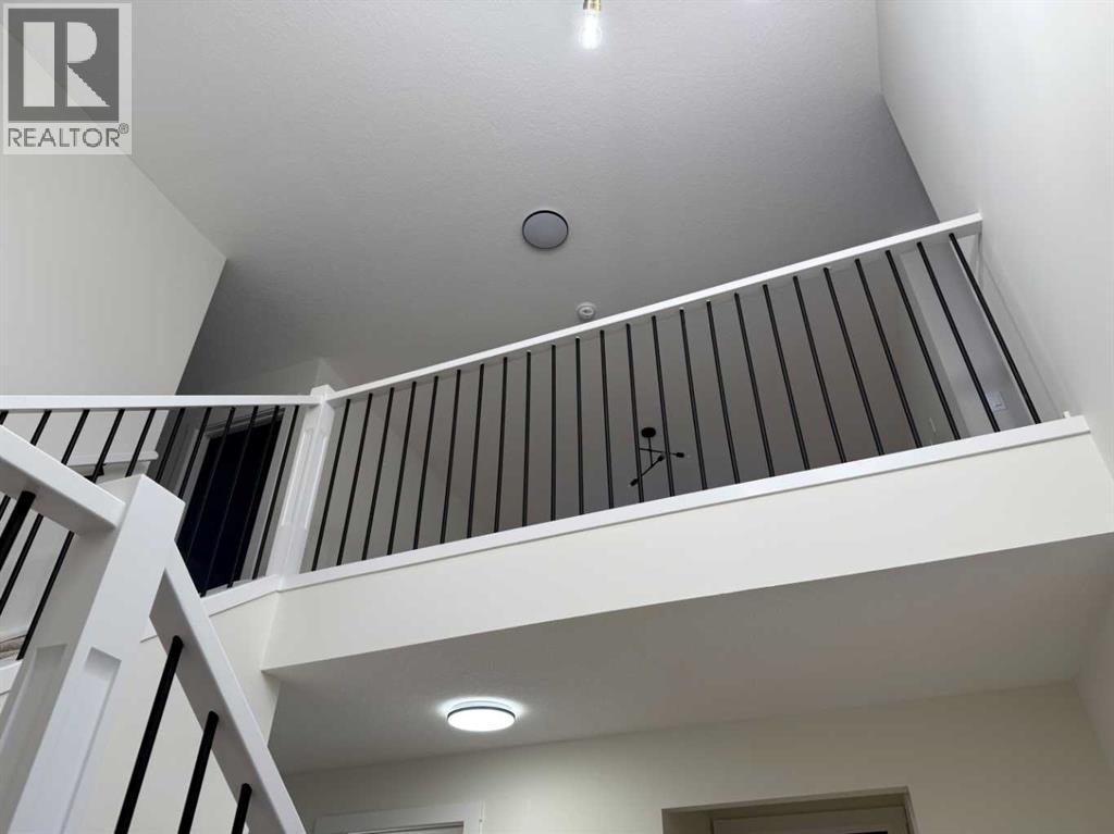 111 sundown Crescent - 3