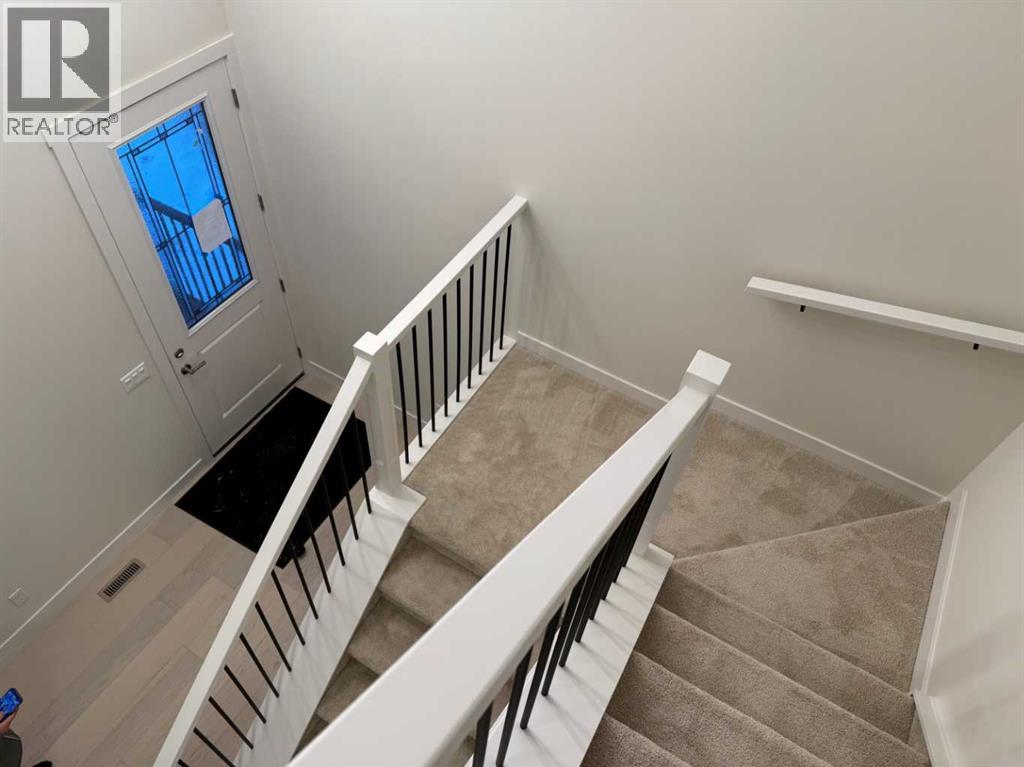 111 sundown Crescent - 4