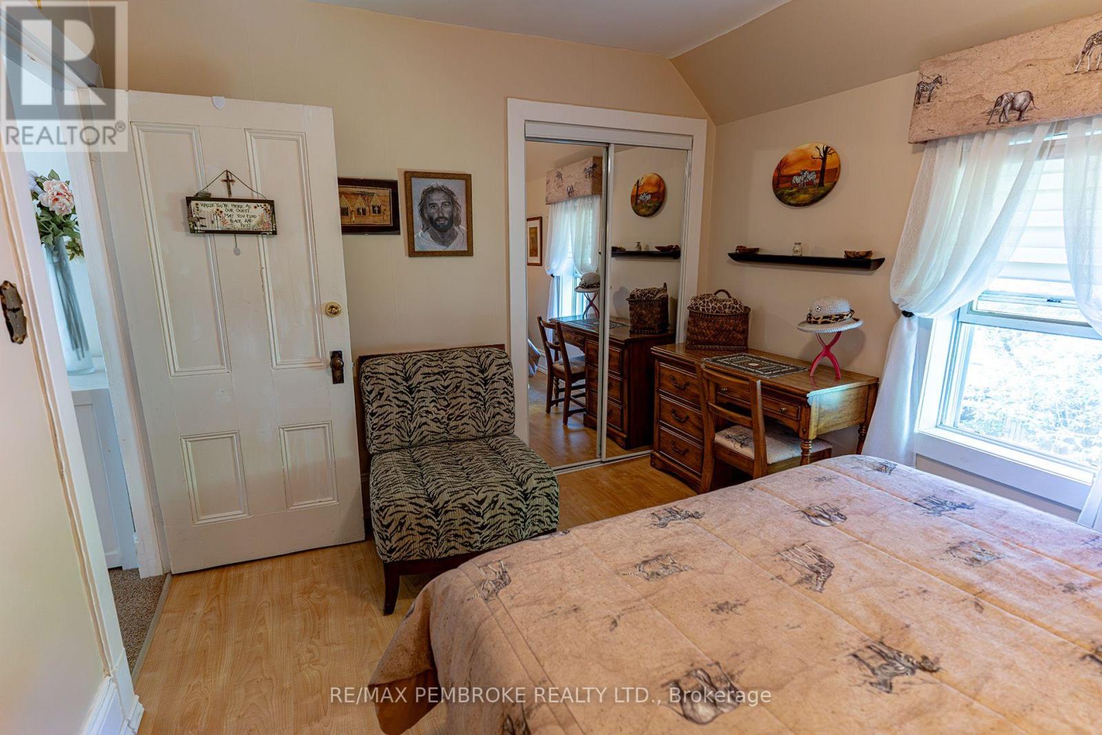 225 MARY STREET - Image 38
