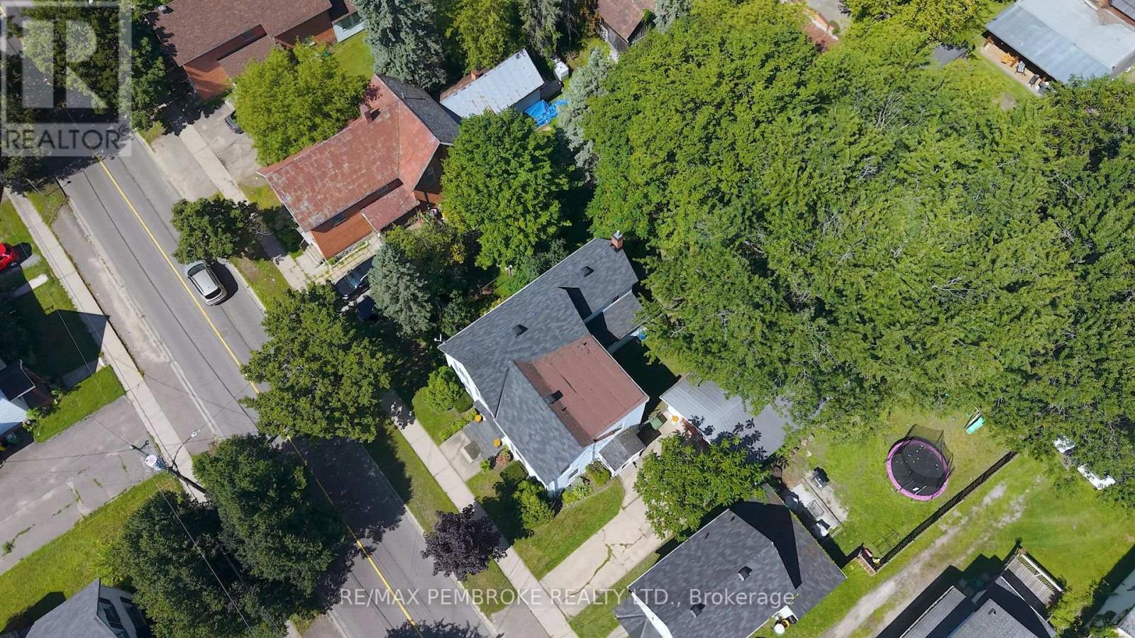 225 MARY STREET - Image 41