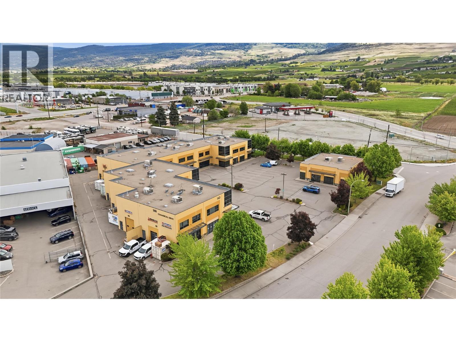 109 140 Commercial Drive, Kelowna