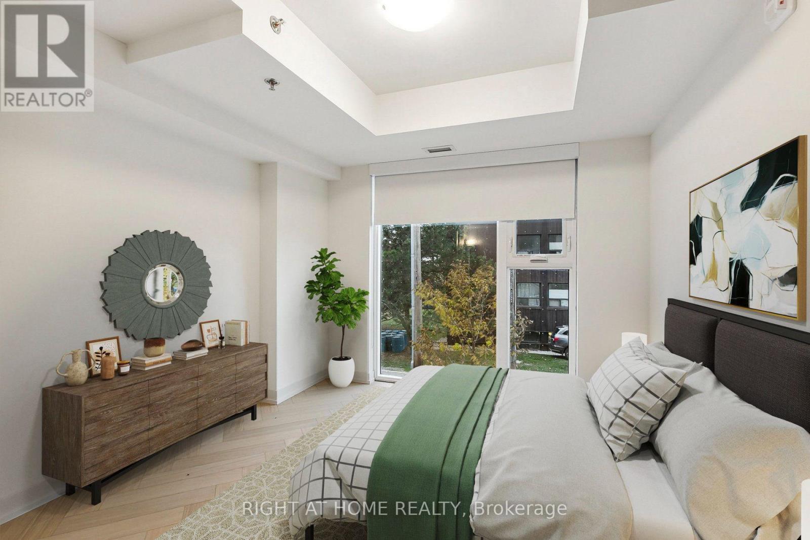 #114 90 GLEN EVEREST ROAD - 4